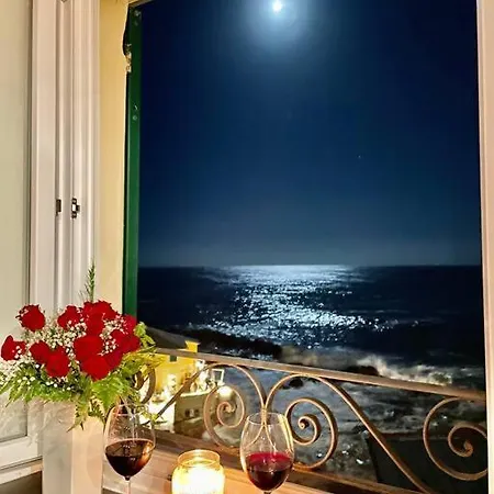 Moonlight In Boccadasse Apartment Genoa